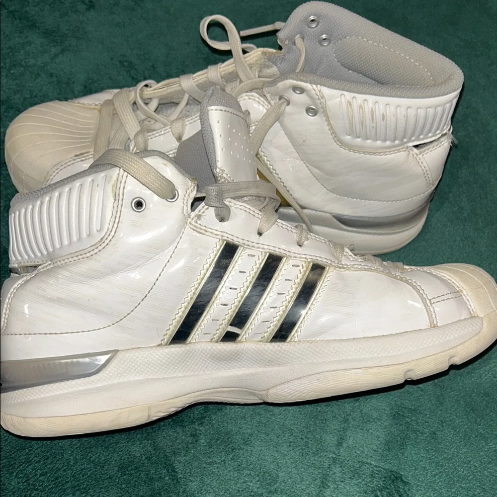 Adidas Men’s  White and Gold High-Top Sneakers - Size‎ 8